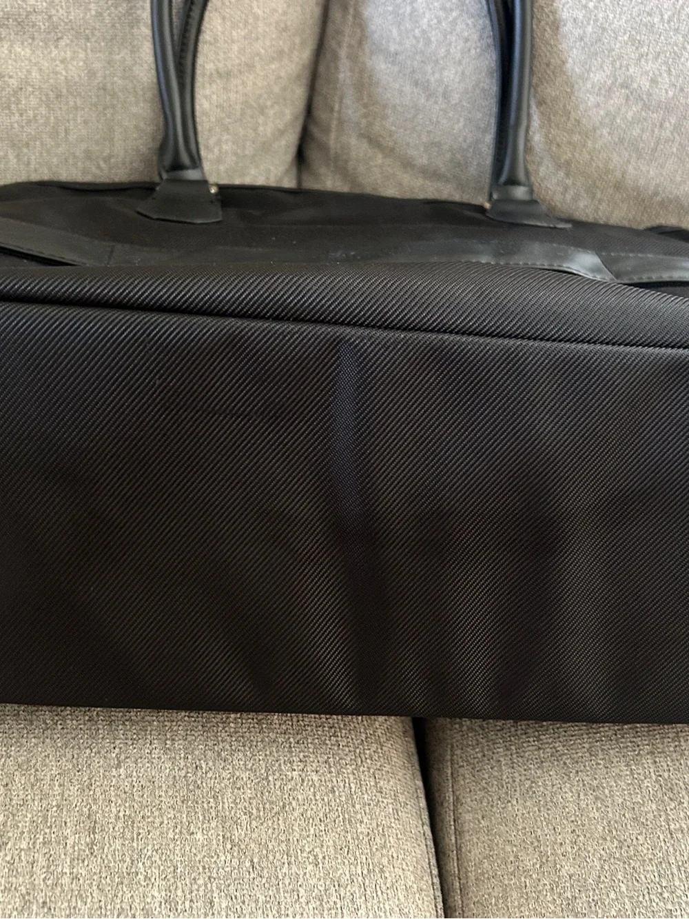 KENNETH COLE REACTION Black Quilted Laptop Tote with Shoulder Strap